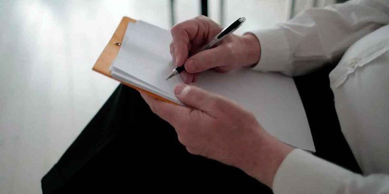 Read more about the article What does a probate attorney do when there is trust involved?
